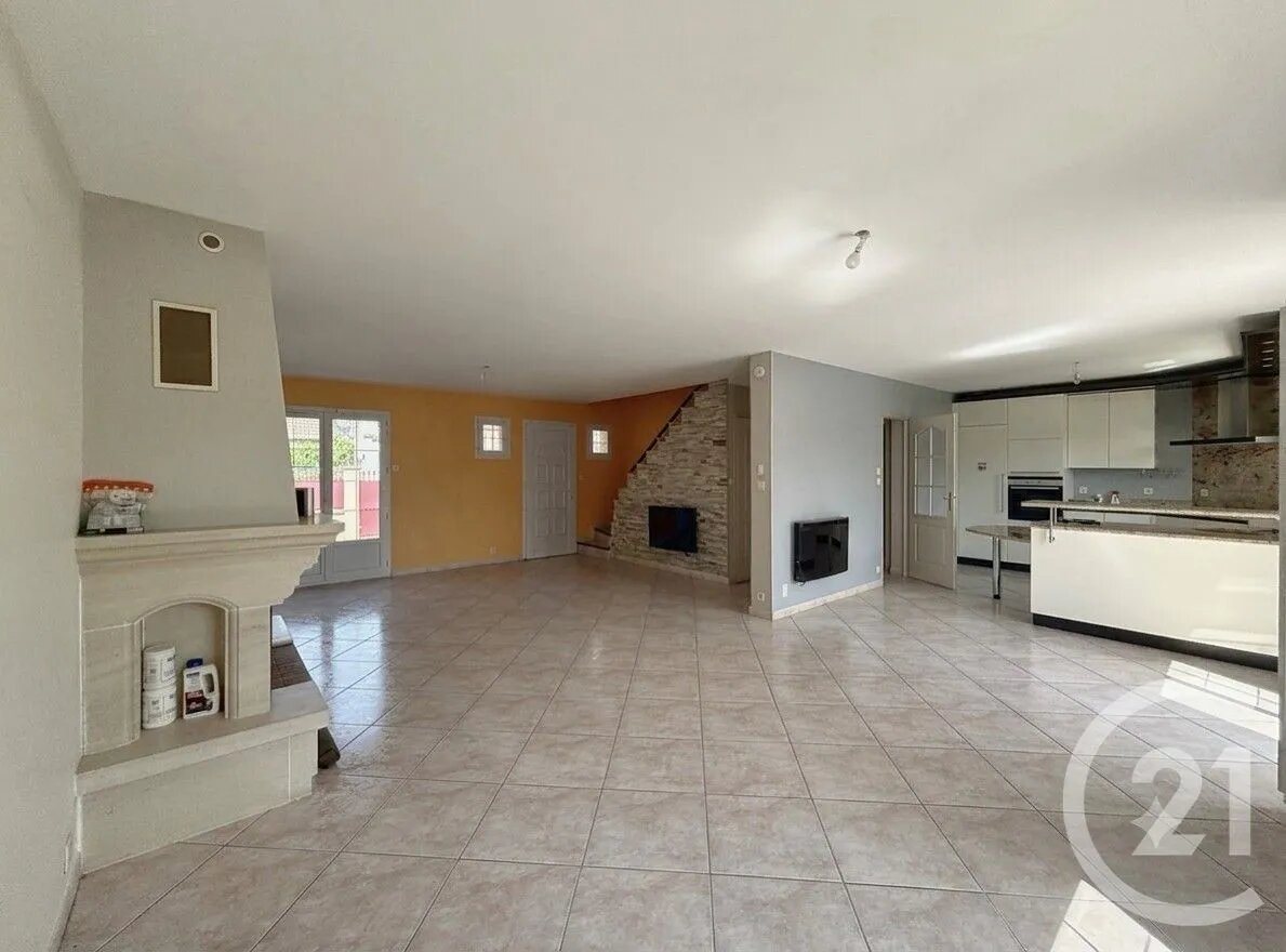Maison à louer, 136m², Pontault-Combault