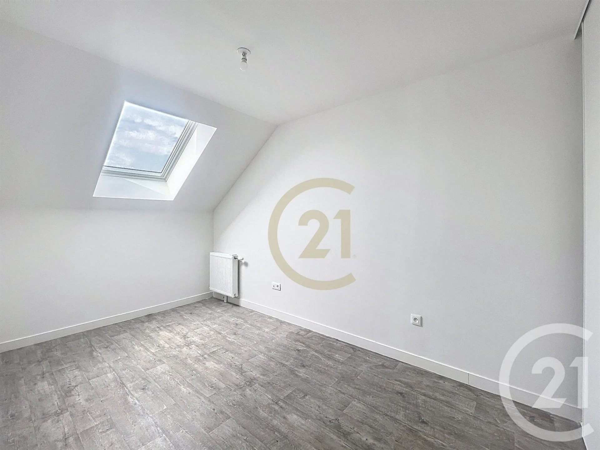 Appartement à vendre, 90m², Jouy-le-Moutier