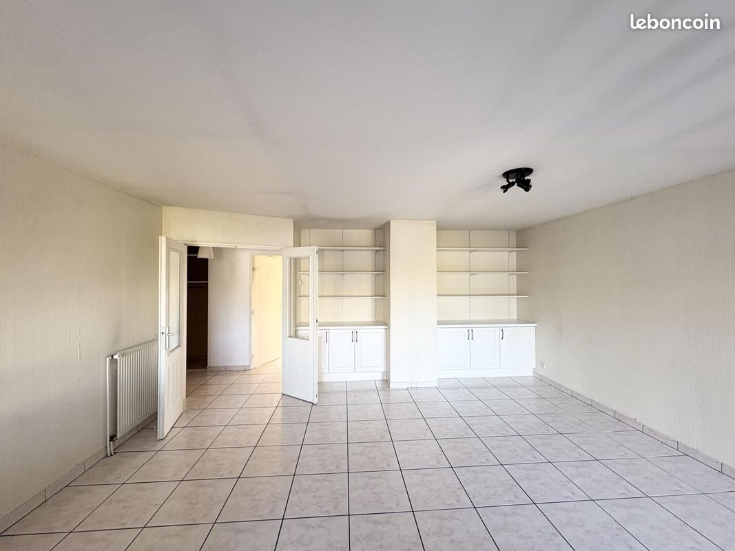 Appartement à louer, 67m², Nantes