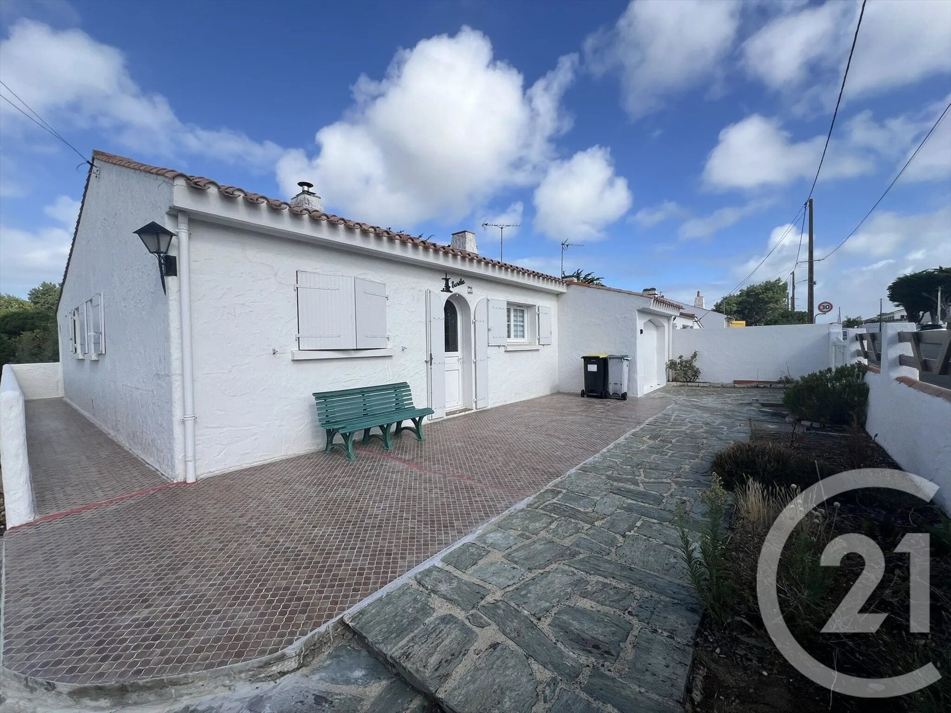 Maison à louer, 82m², Barbâtre