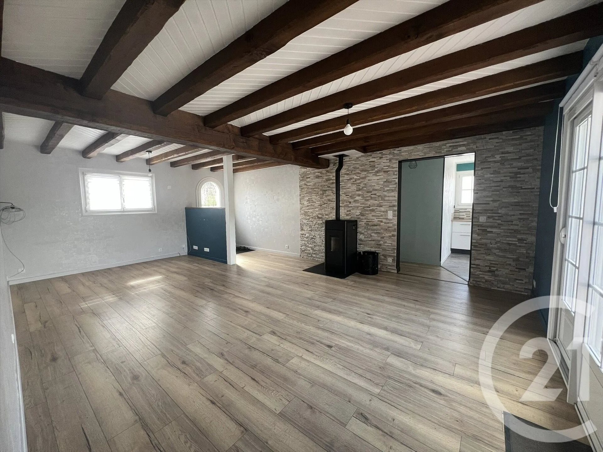 Maison à louer, 82m², Barbâtre