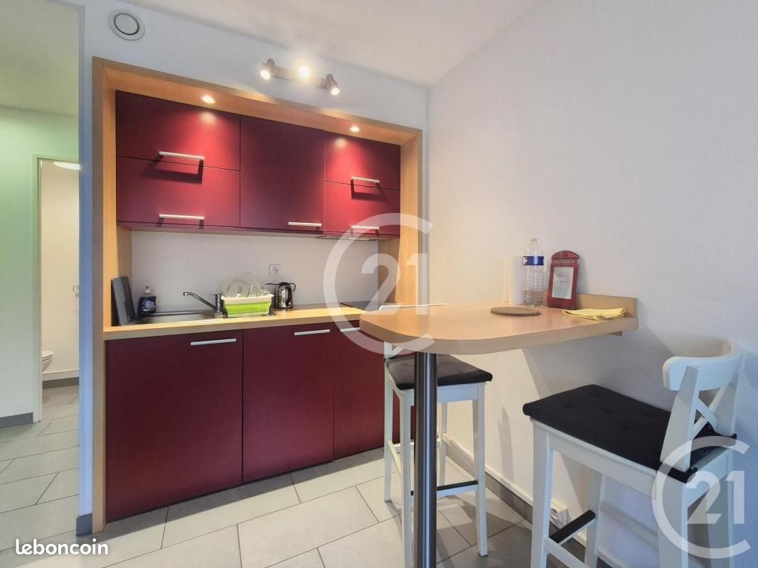 Appartement à louer, 19m², Caen