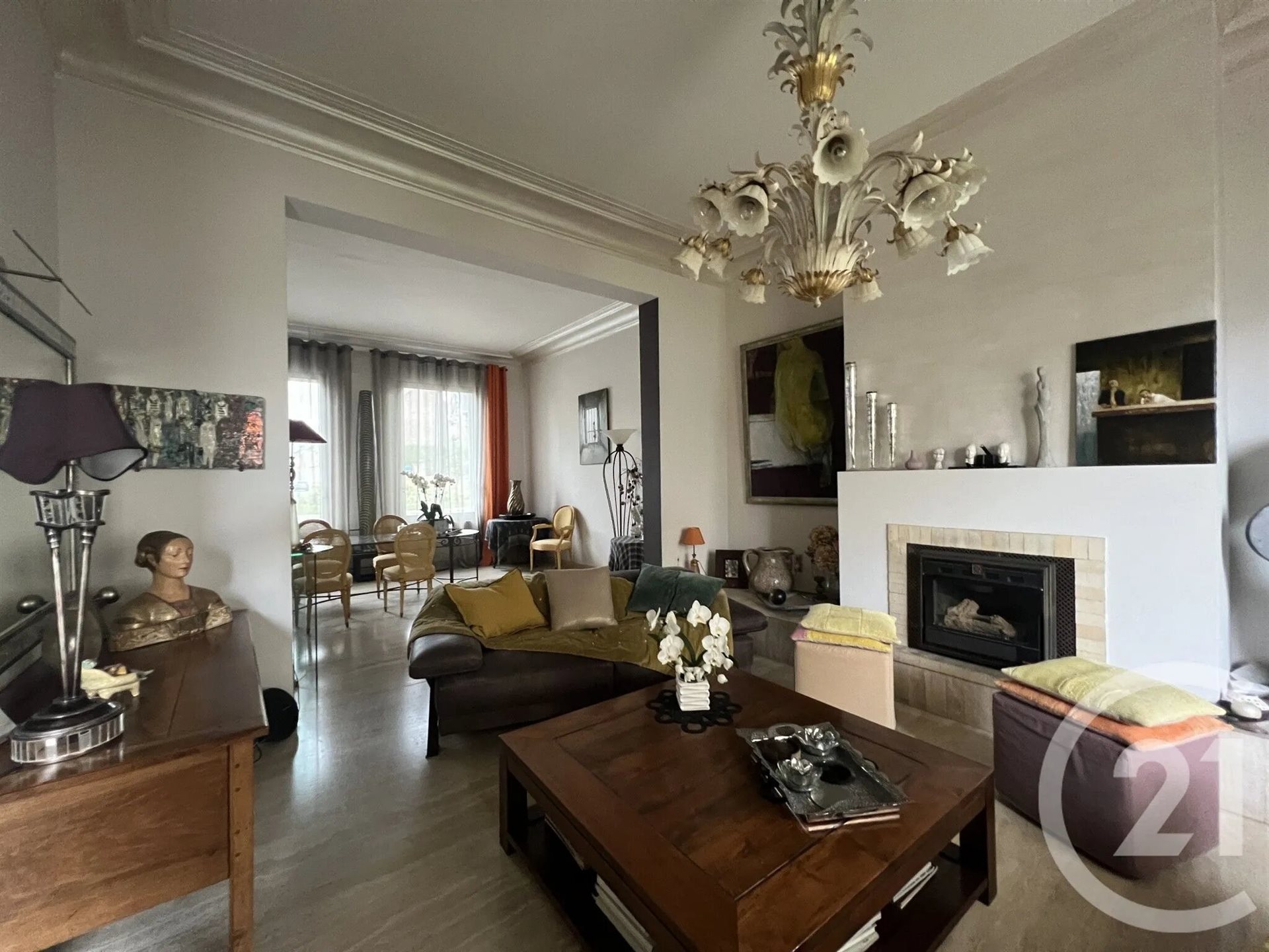 Maison à vendre, 271m², Saint-Quentin
