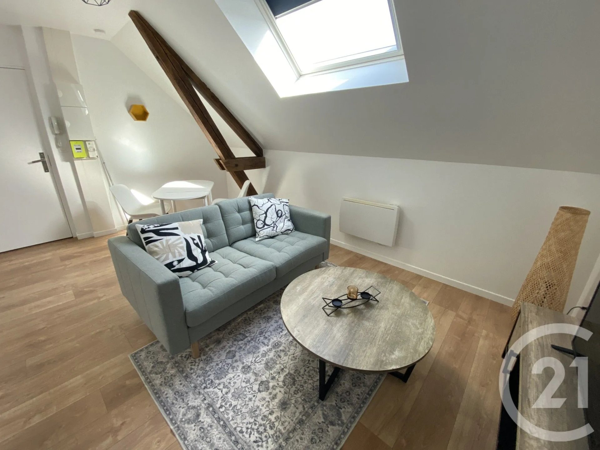 Appartement à louer, 29m², Saint-Quentin