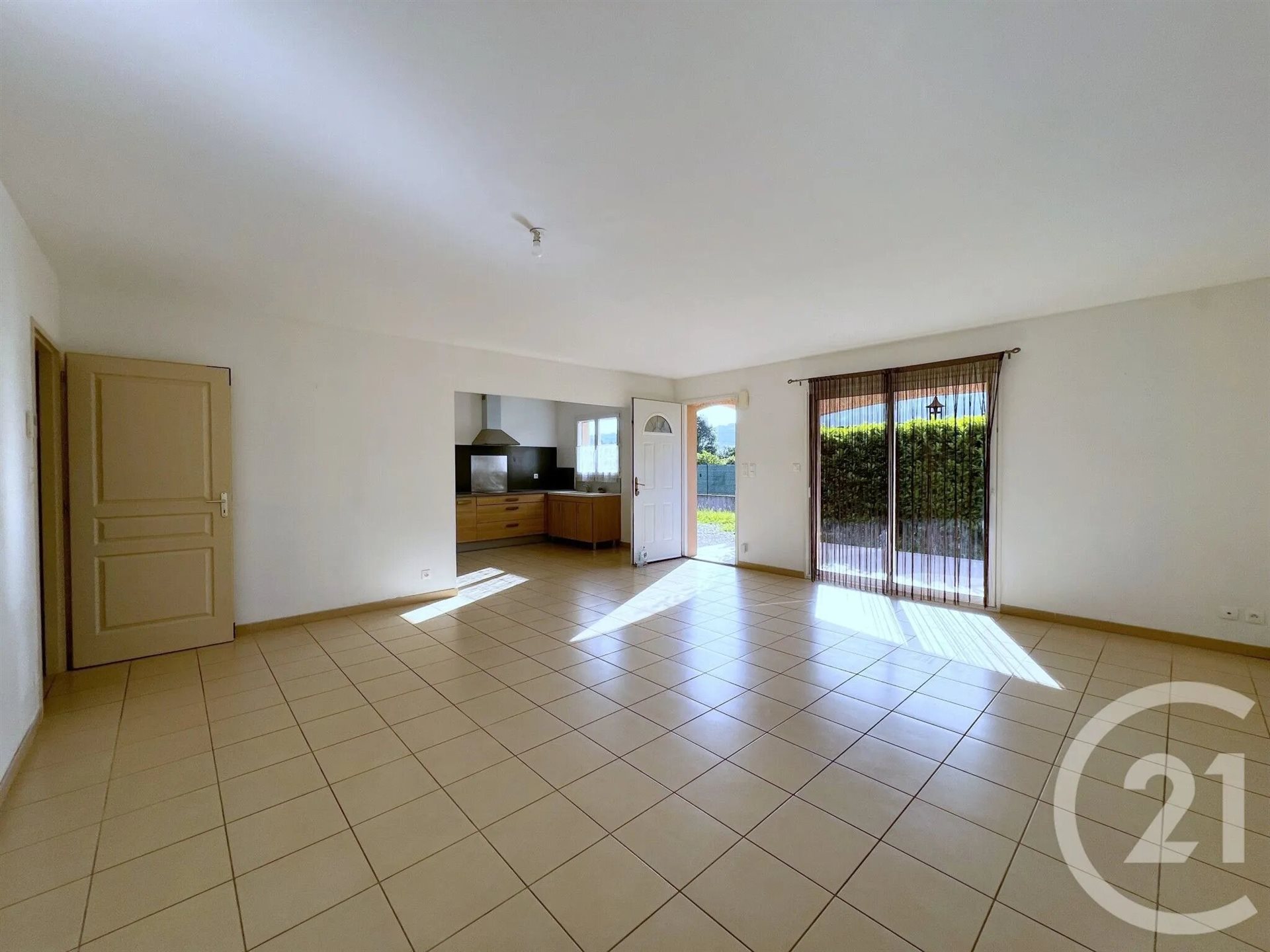 Maison à louer, 94m², Aubenas