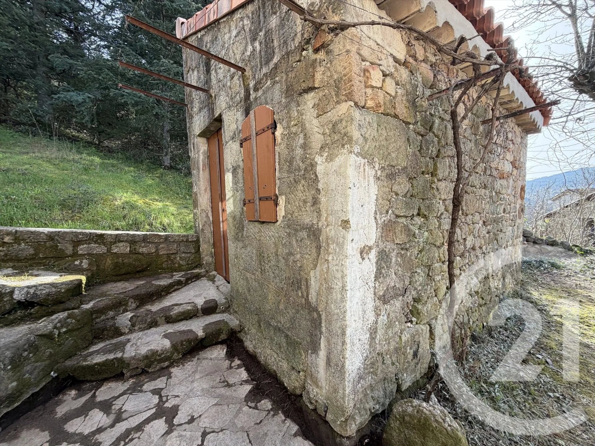 Appartement à louer, 66m², Labégude