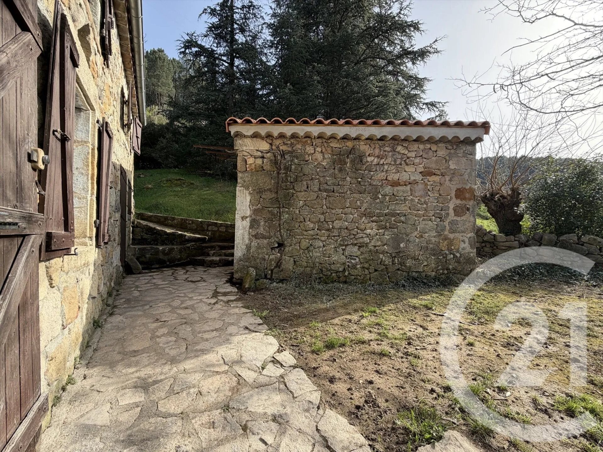 Appartement à louer, 66m², Labégude