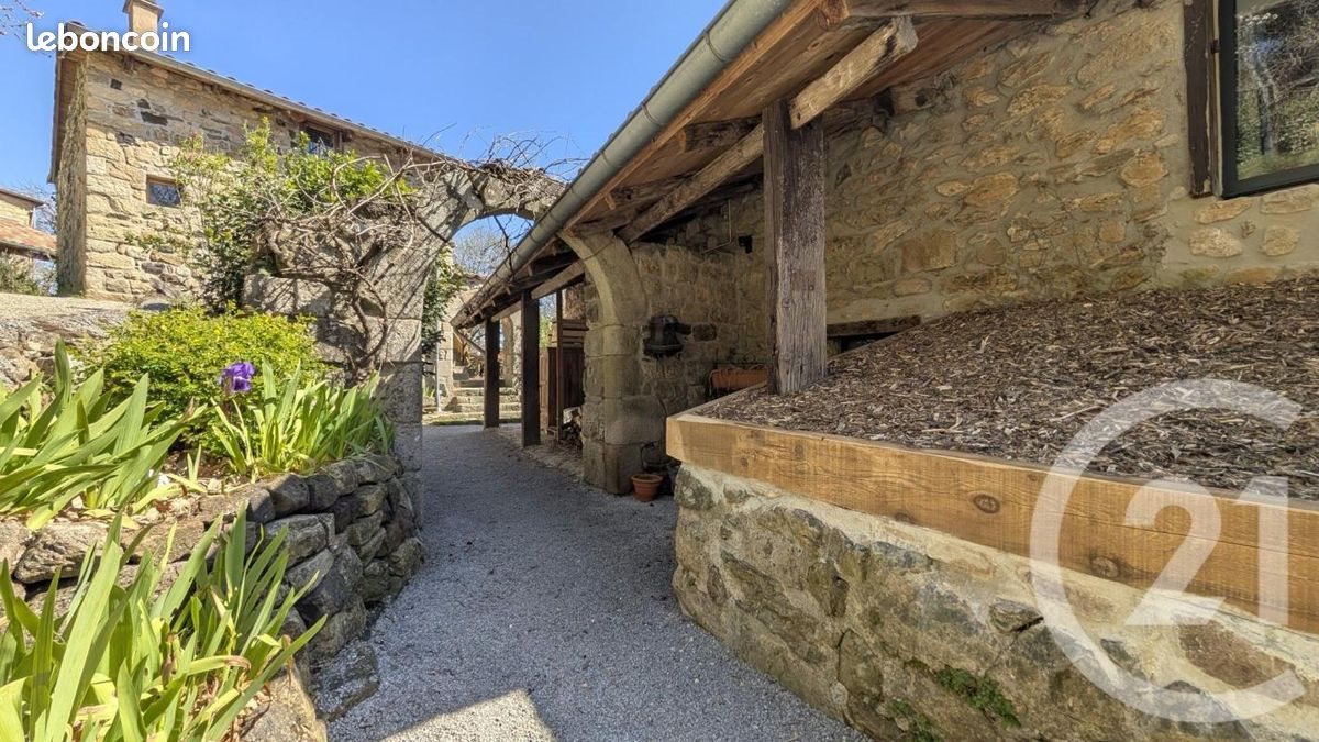 Maison à vendre, 209m², Aizac