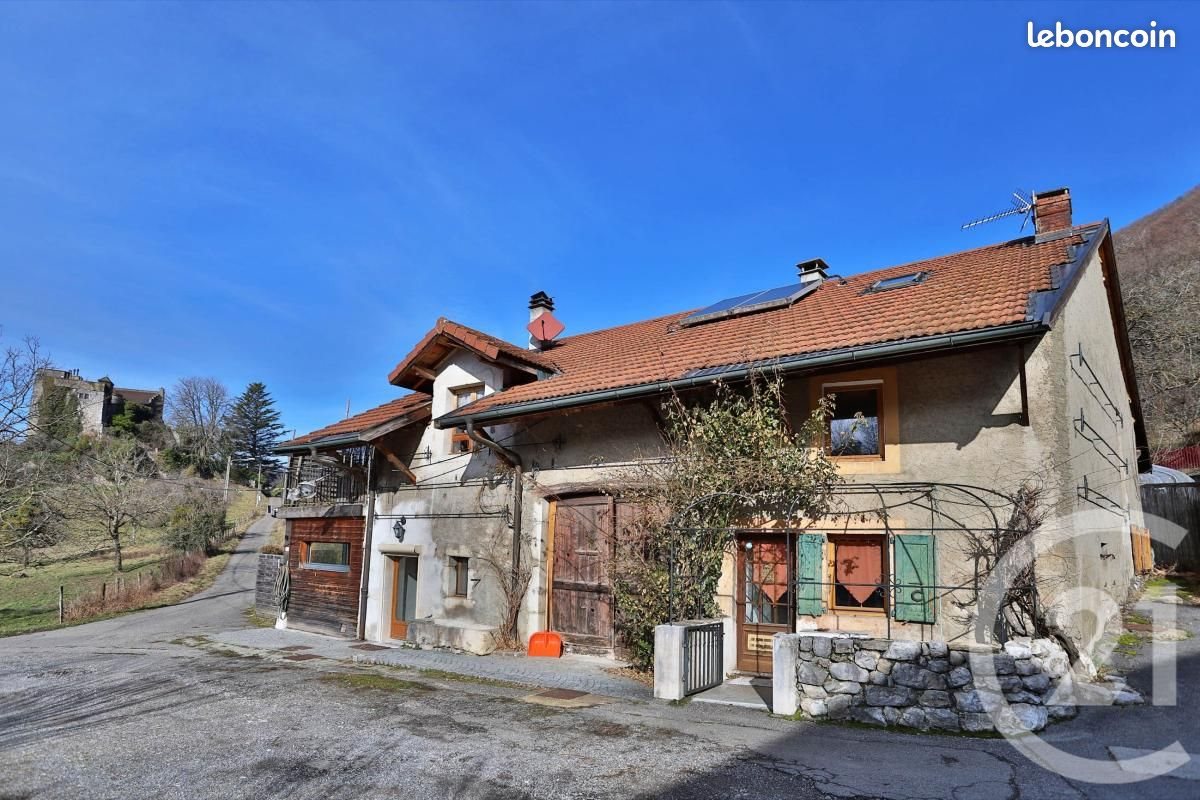 Maison à vendre, 217m², Clarafond-Arcine