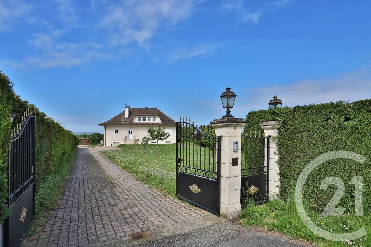 Maison à vendre, 192m², Feigères