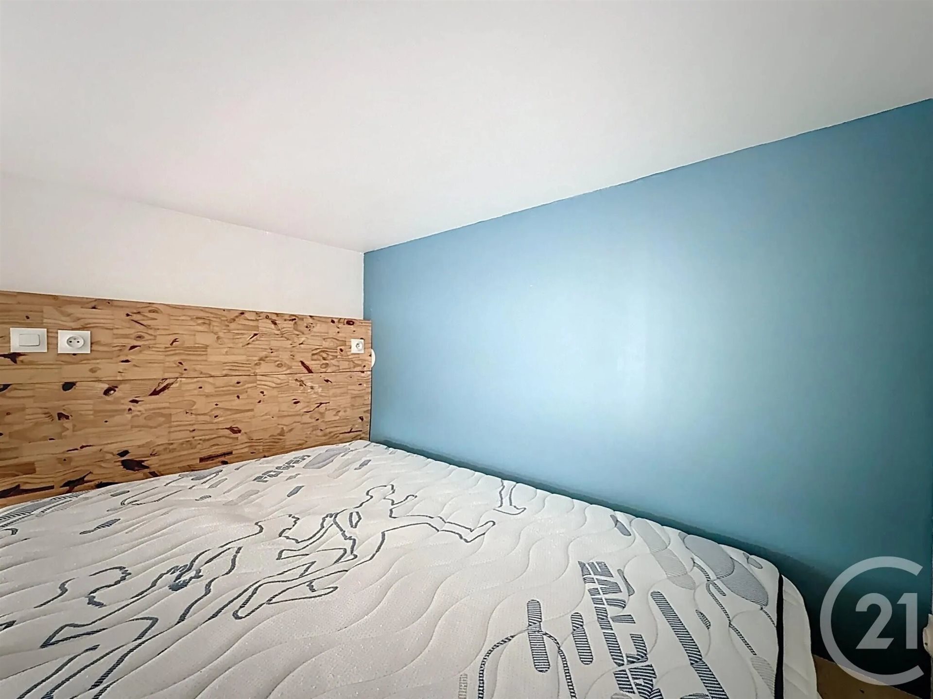 Appartement à louer, 16m², Rochefort