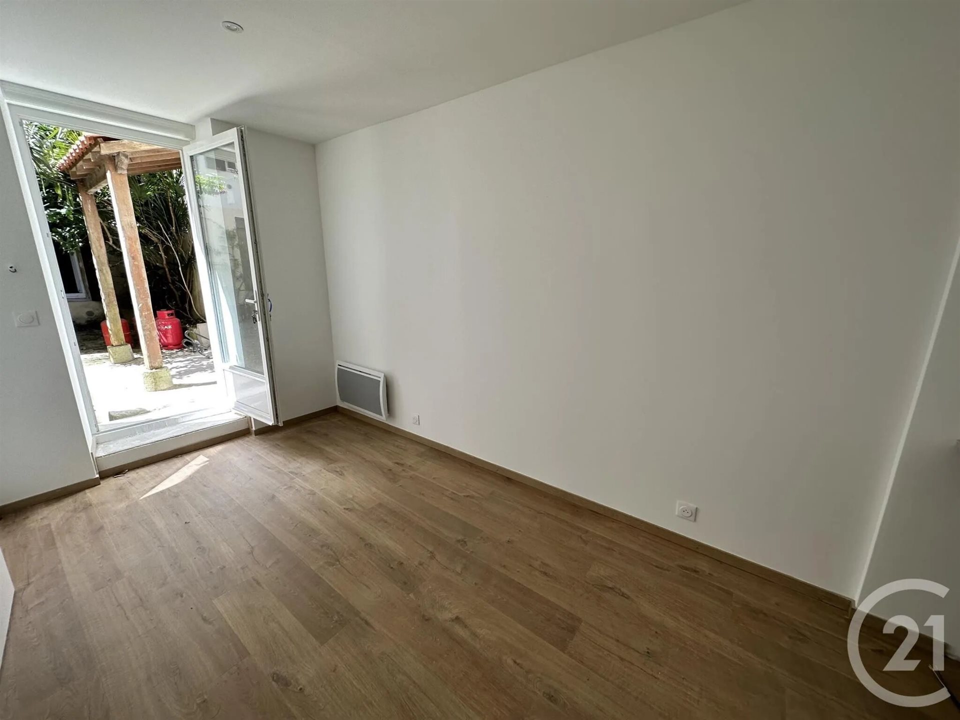 Appartement à louer, 22m², Rochefort
