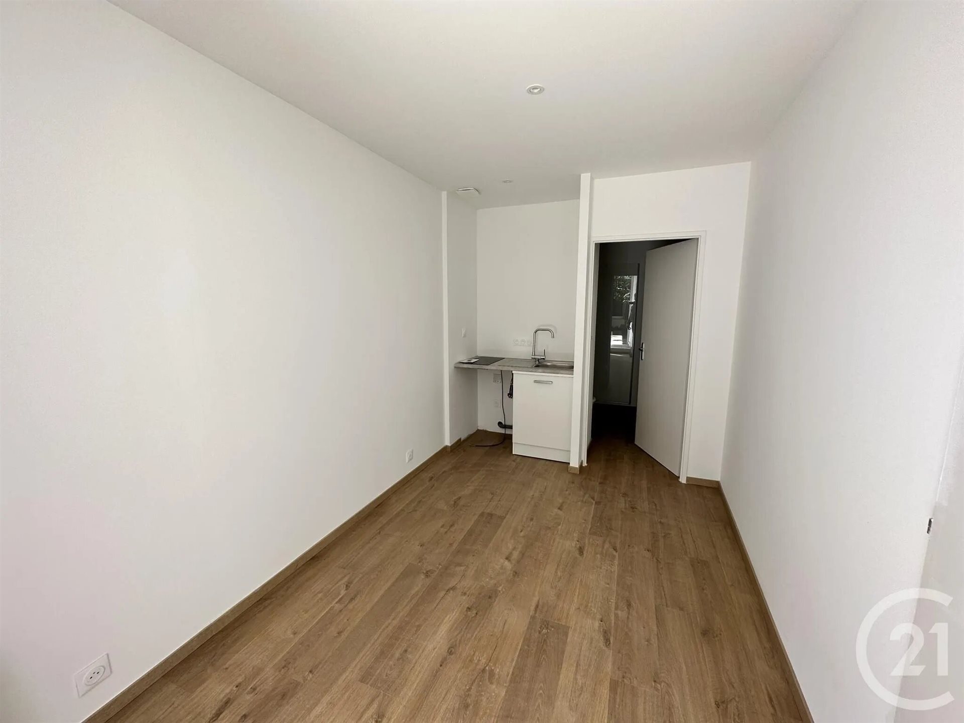 Appartement à louer, 22m², Rochefort