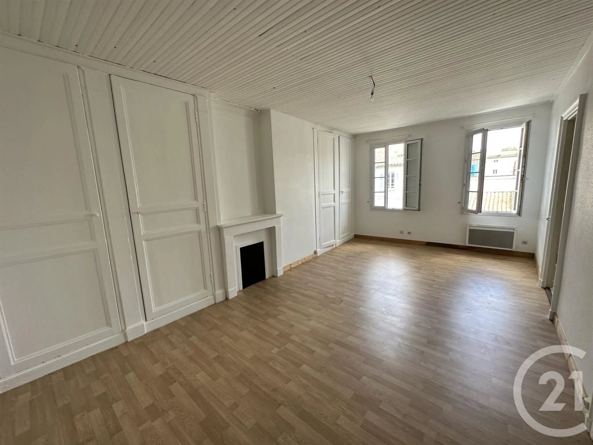 Appartement à louer, 60m², Rochefort