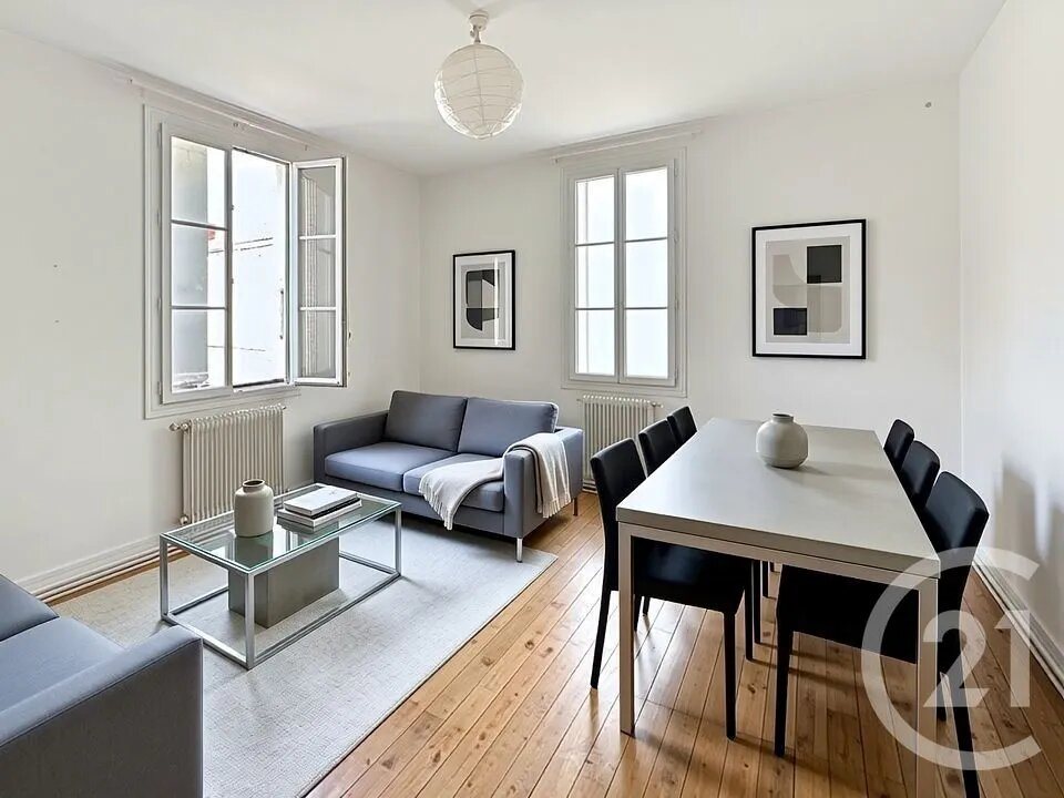 Appartement à louer, 55m², Rochefort