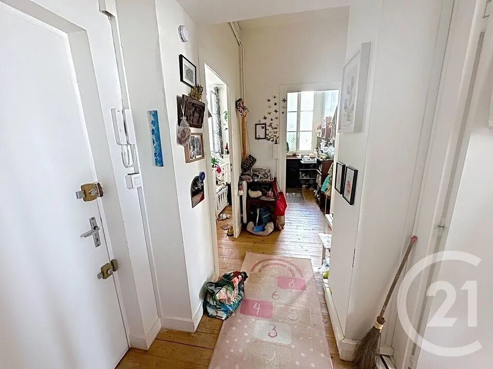 Appartement à louer, 55m², Rochefort
