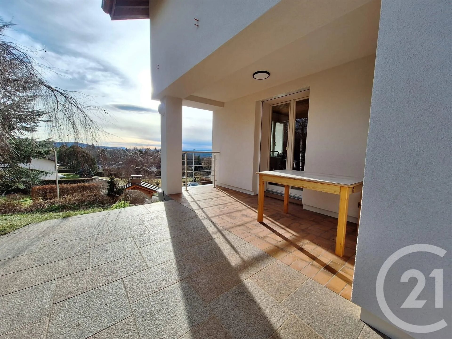Appartement à louer, 82m², Cruseilles