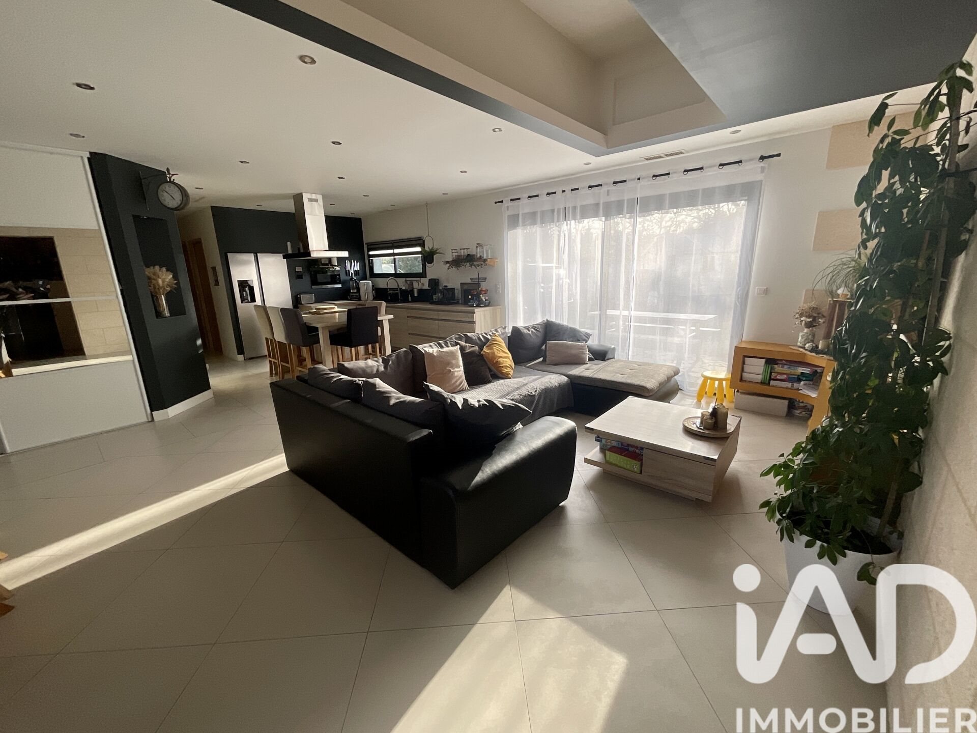 Maison à vendre, 119m², Soussans