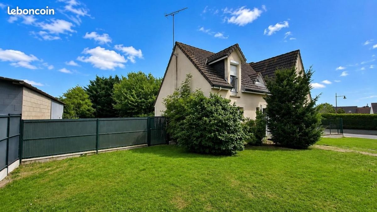 Maison à louer, 107m², Poulainville