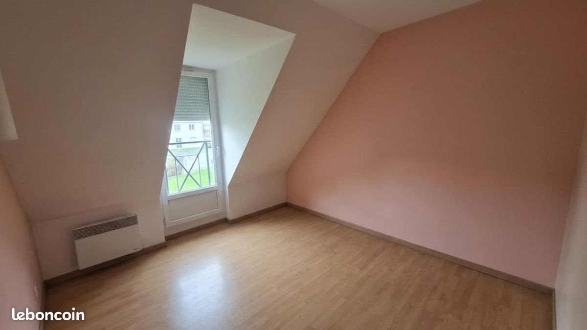 Maison à louer, 107m², Poulainville