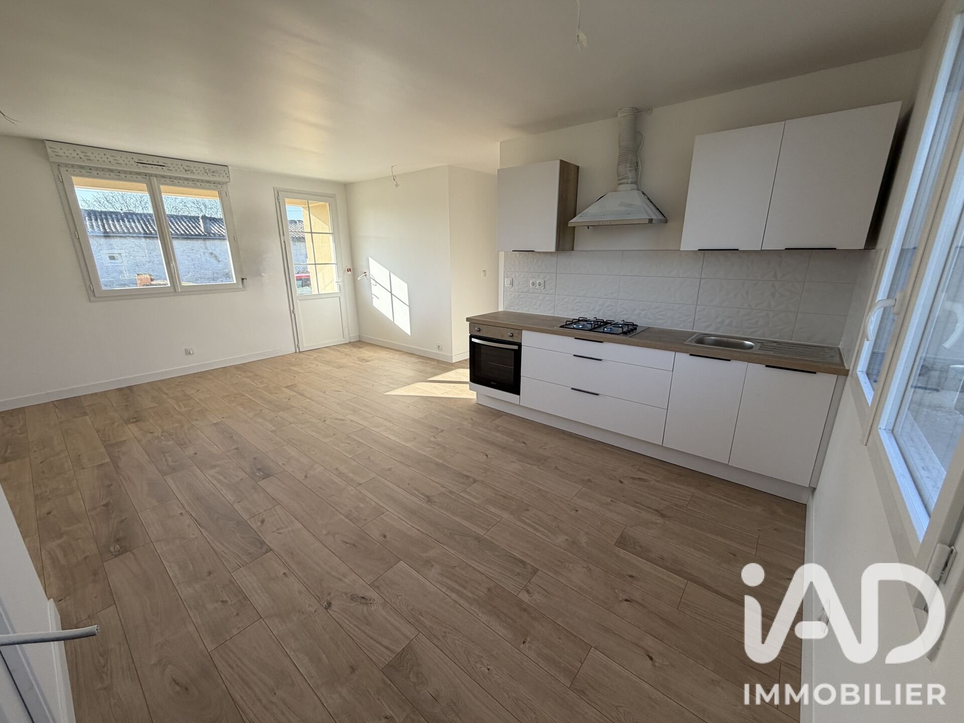Maison à vendre, 74m², Bois