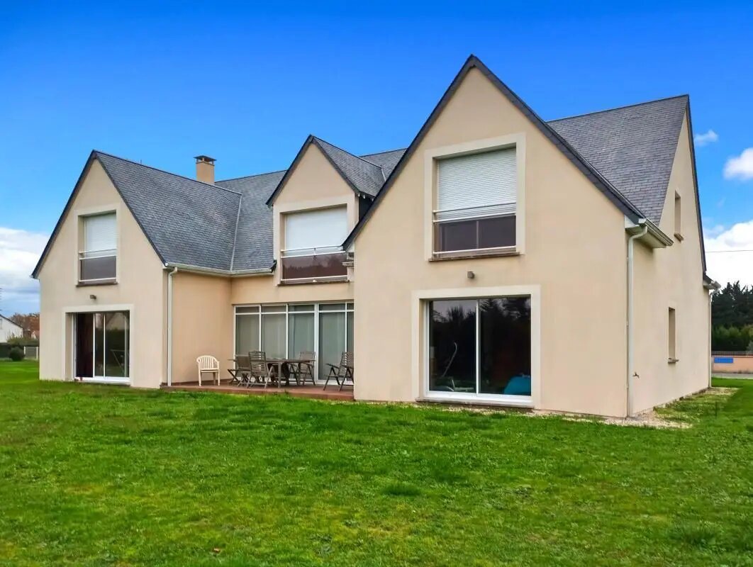 Maison à vendre, 242m², Selles-Saint-Denis