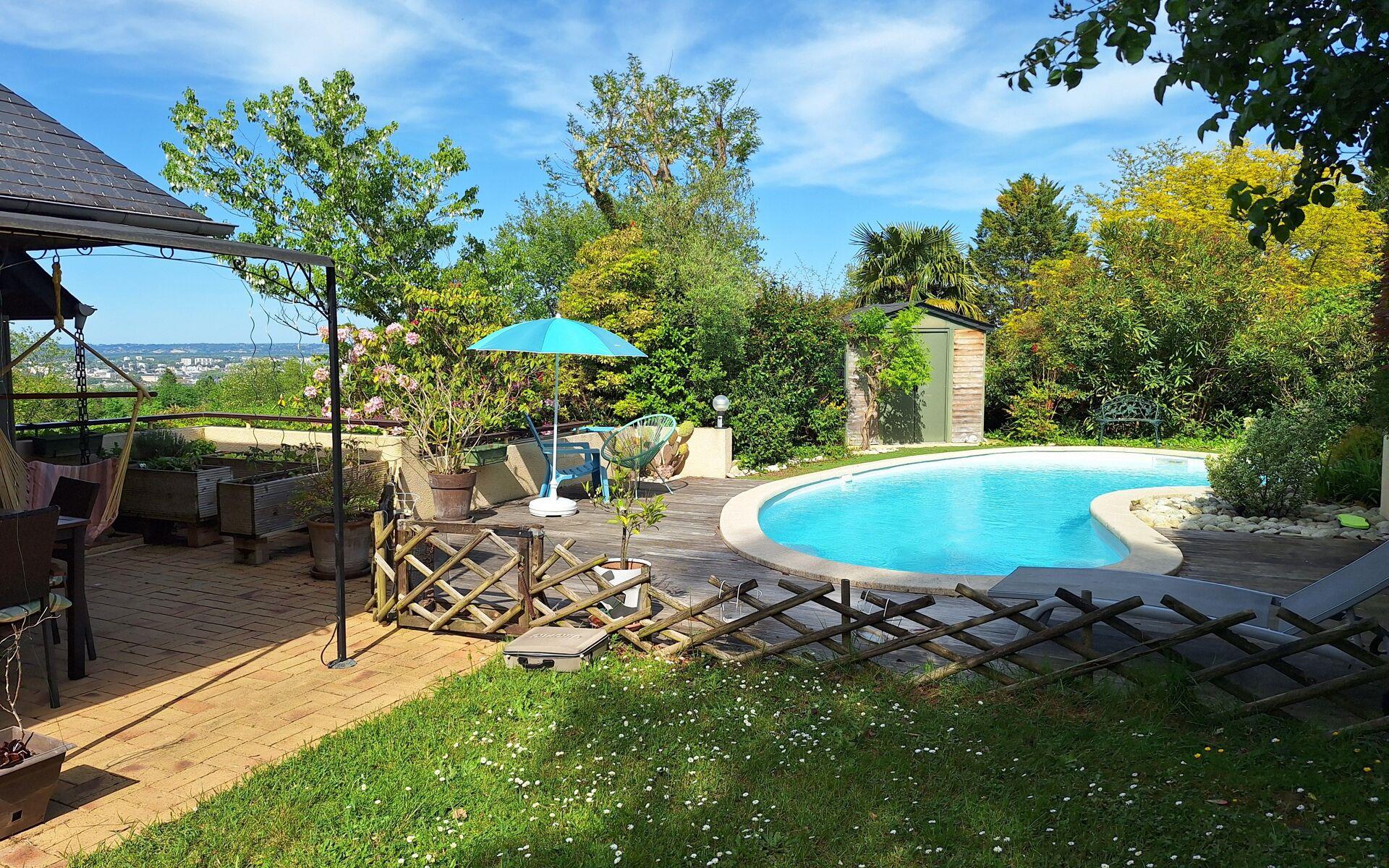 Maison à vendre, 250m², Jurançon