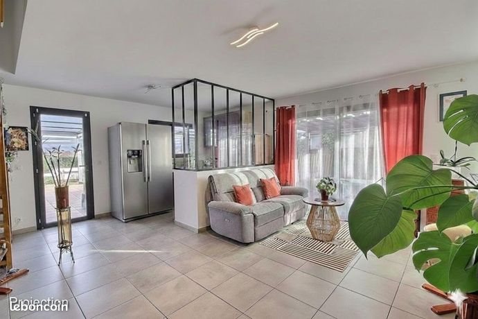 Maison à vendre, 101m², Sauvagnon