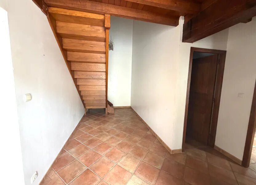 Maison à louer, 134m², Coarraze