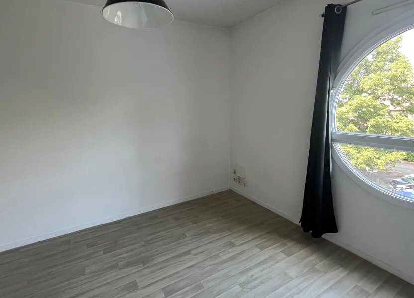 Appartement à louer, 18m², Pau