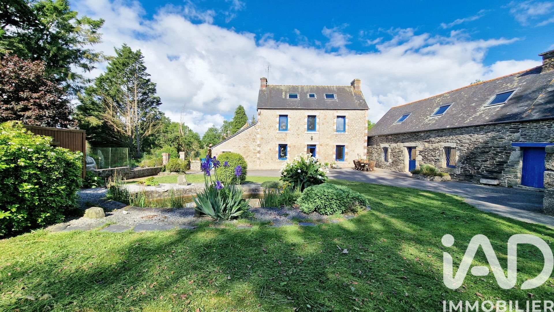 Maison à vendre, 228m², Kergrist-Moëlou