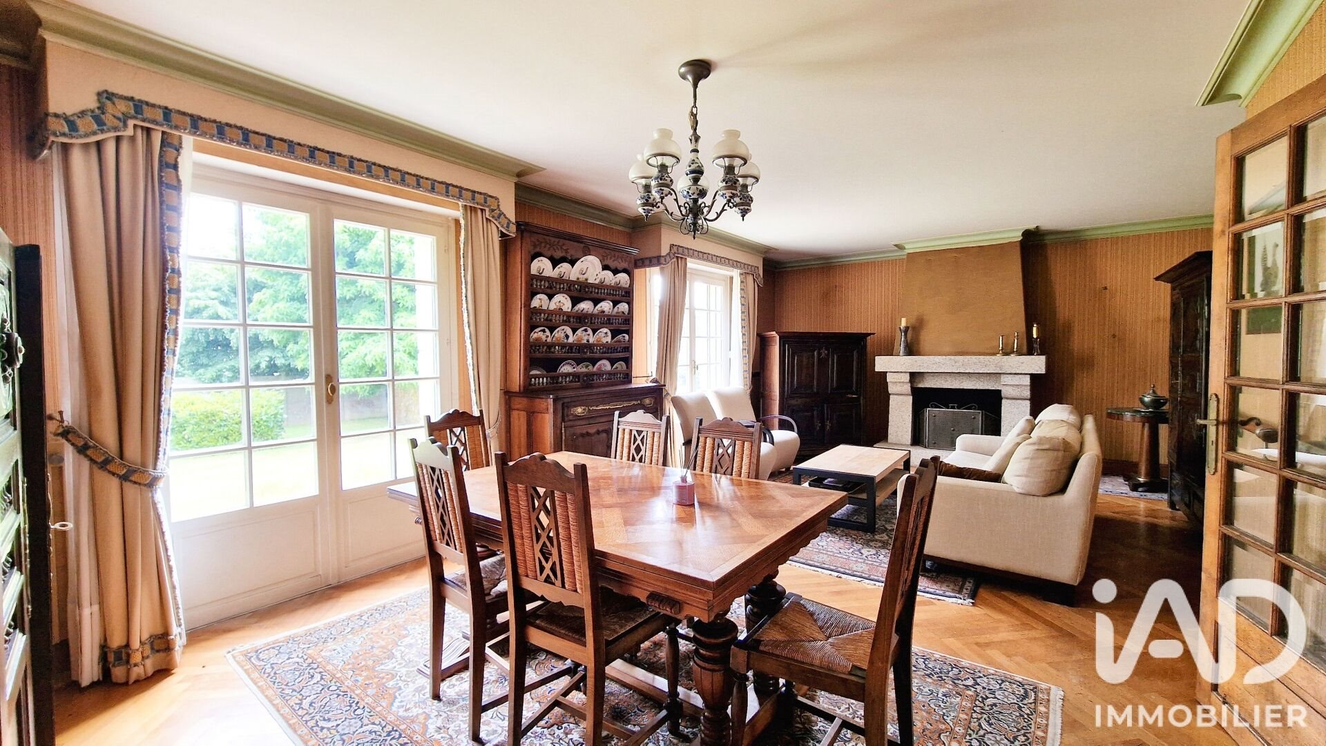 Maison à vendre, 158m², Carhaix-Plouguer