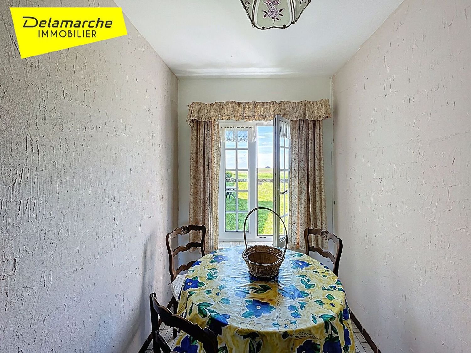 Maison à vendre, 146m², Vains