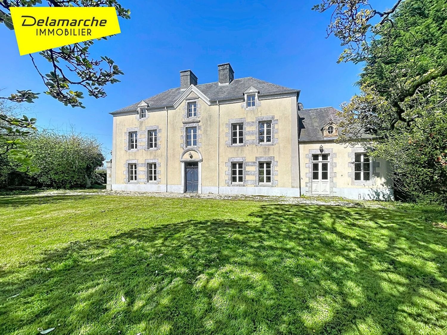Maison à vendre, 259m², Saint-Denis-le-Gast