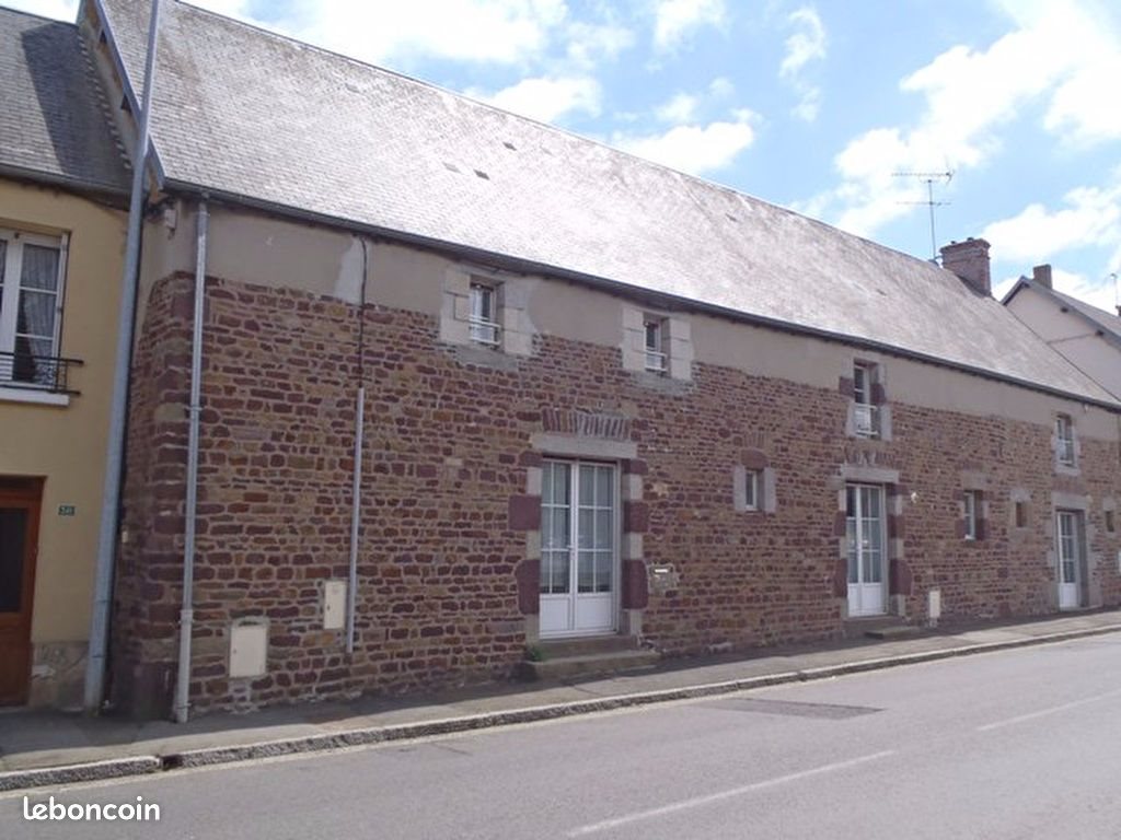 Maison à louer, 102m², Cérences