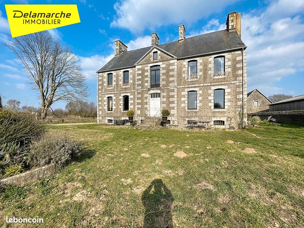 Maison à vendre, 249m², Gavray