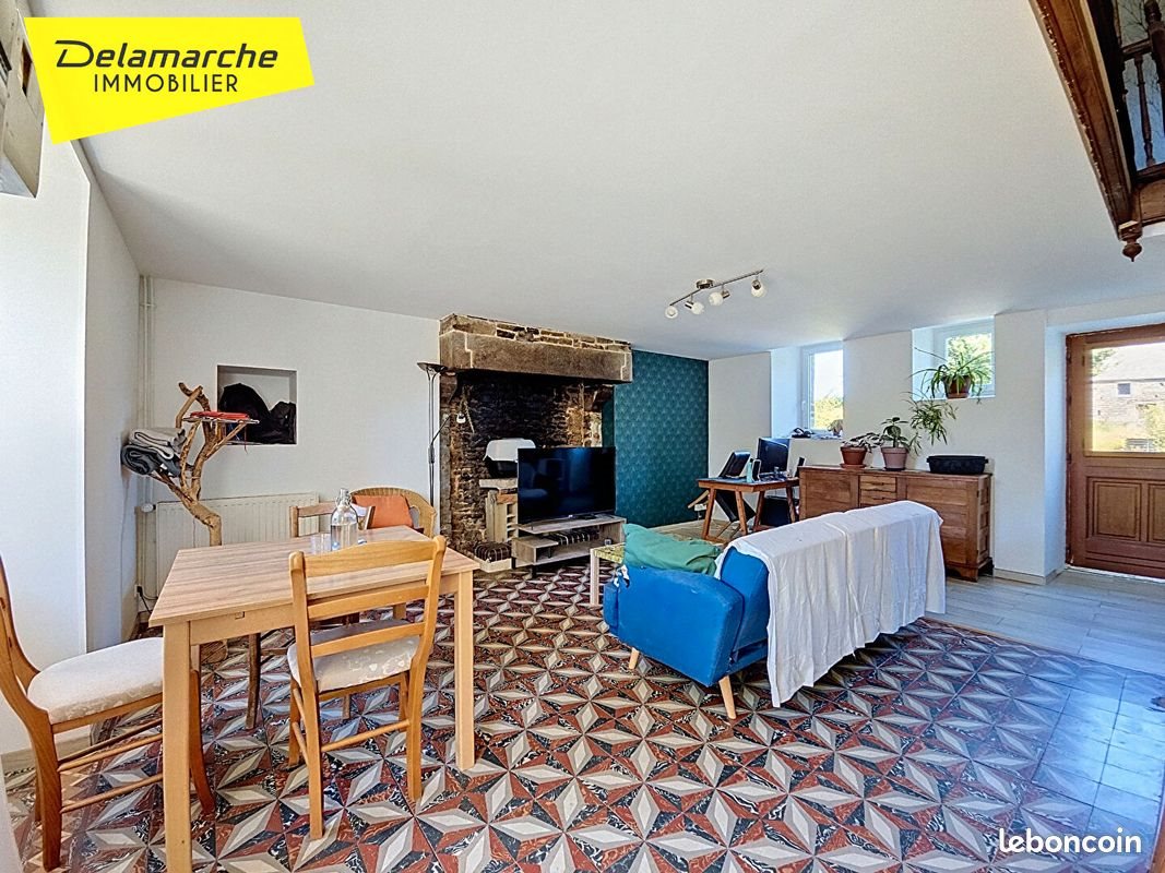 Maison à vendre, 136m², Gavray