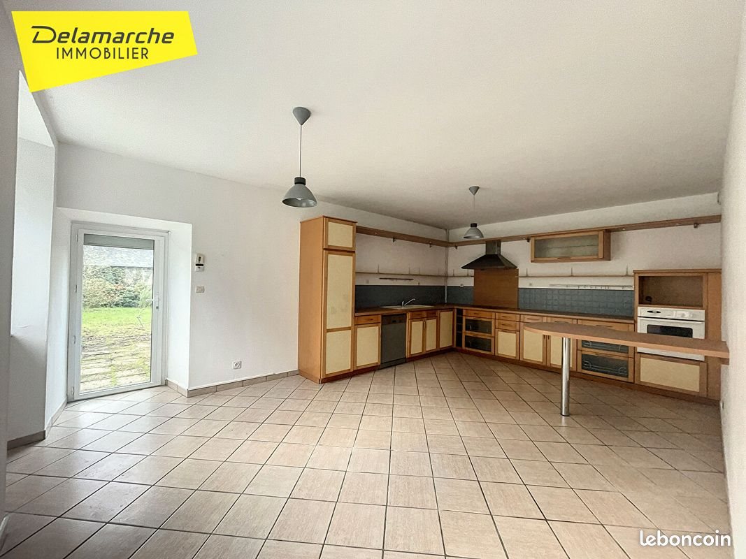 Maison à louer, 172m², Orval