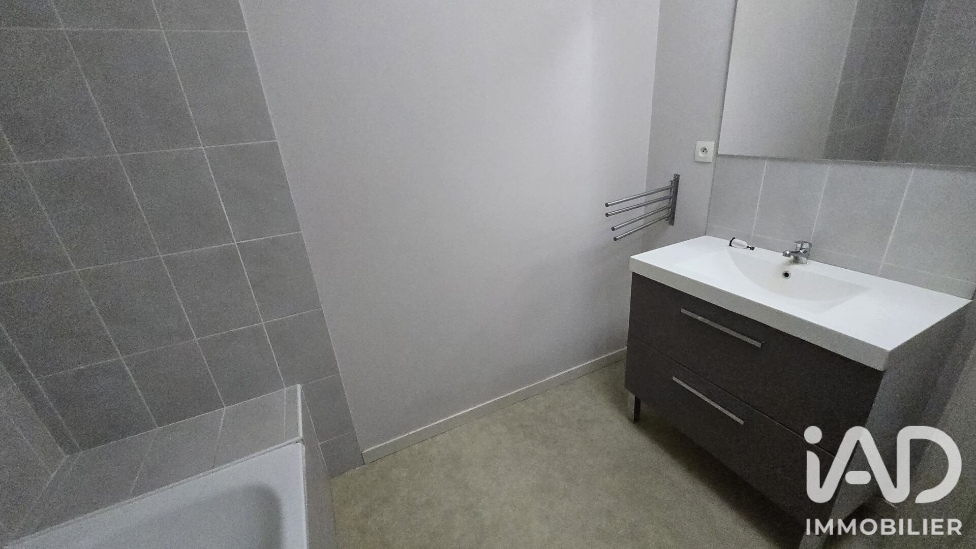 Appartement à vendre, 75m², Oloron-Sainte-Marie