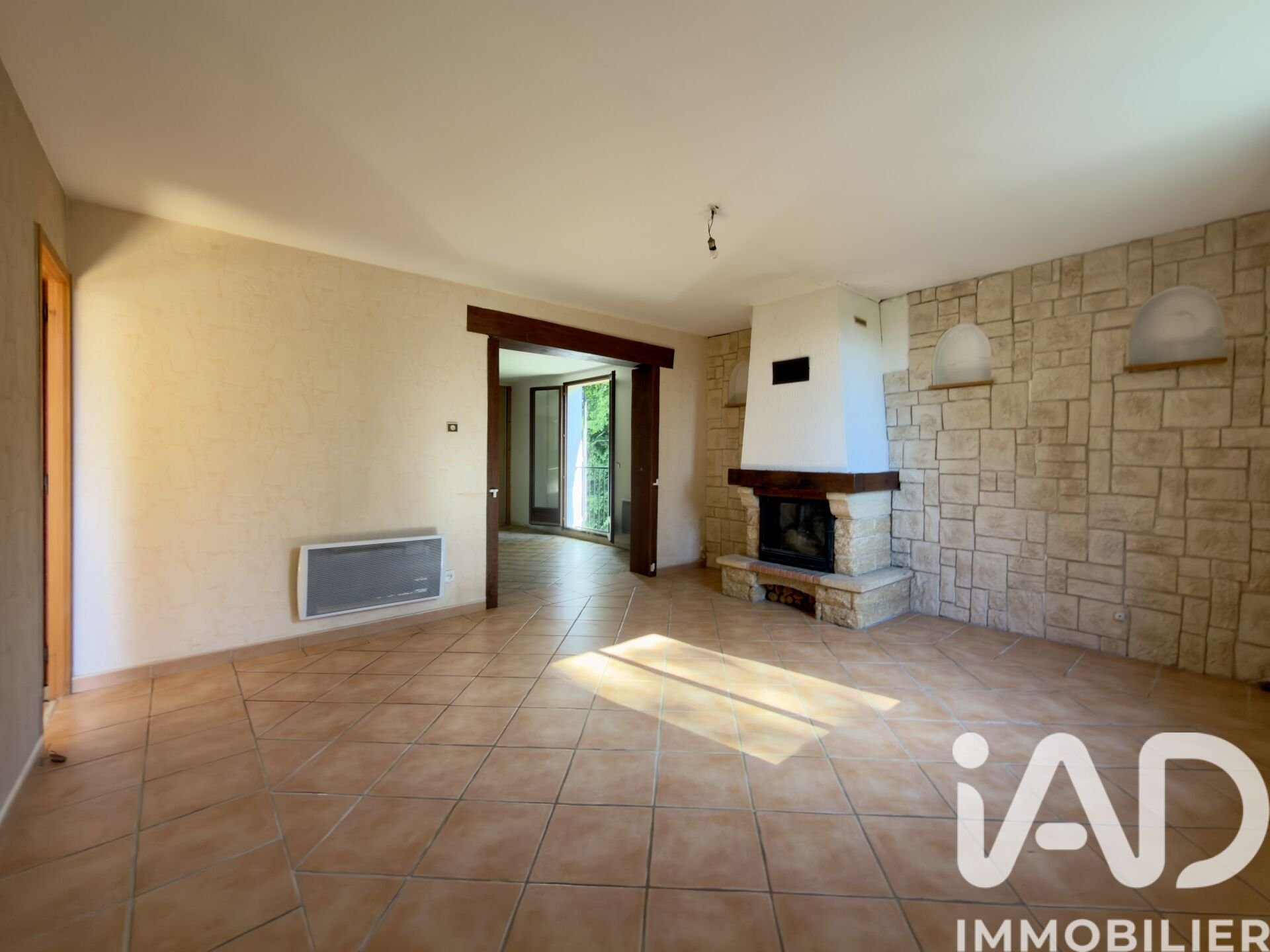 Maison à vendre, 91m², Rougnac
