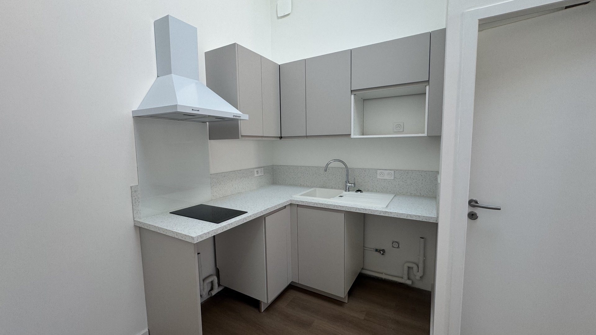 Appartement à louer, 31m², Saint-Thibéry