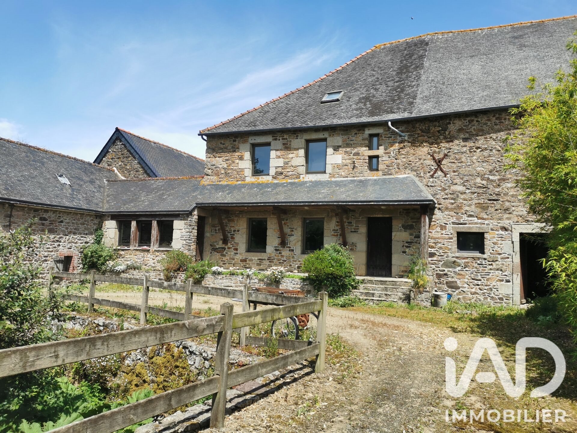 Maison à vendre, 187m², Quemper-Guézennec