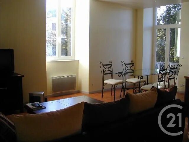 Appartement à louer, 69m², Souillac