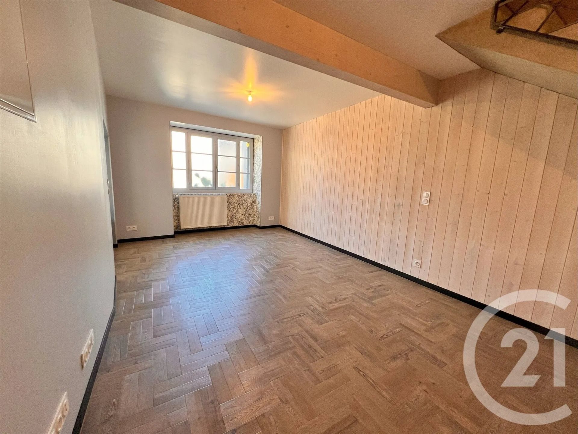 Maison à louer, 63m², Souillac