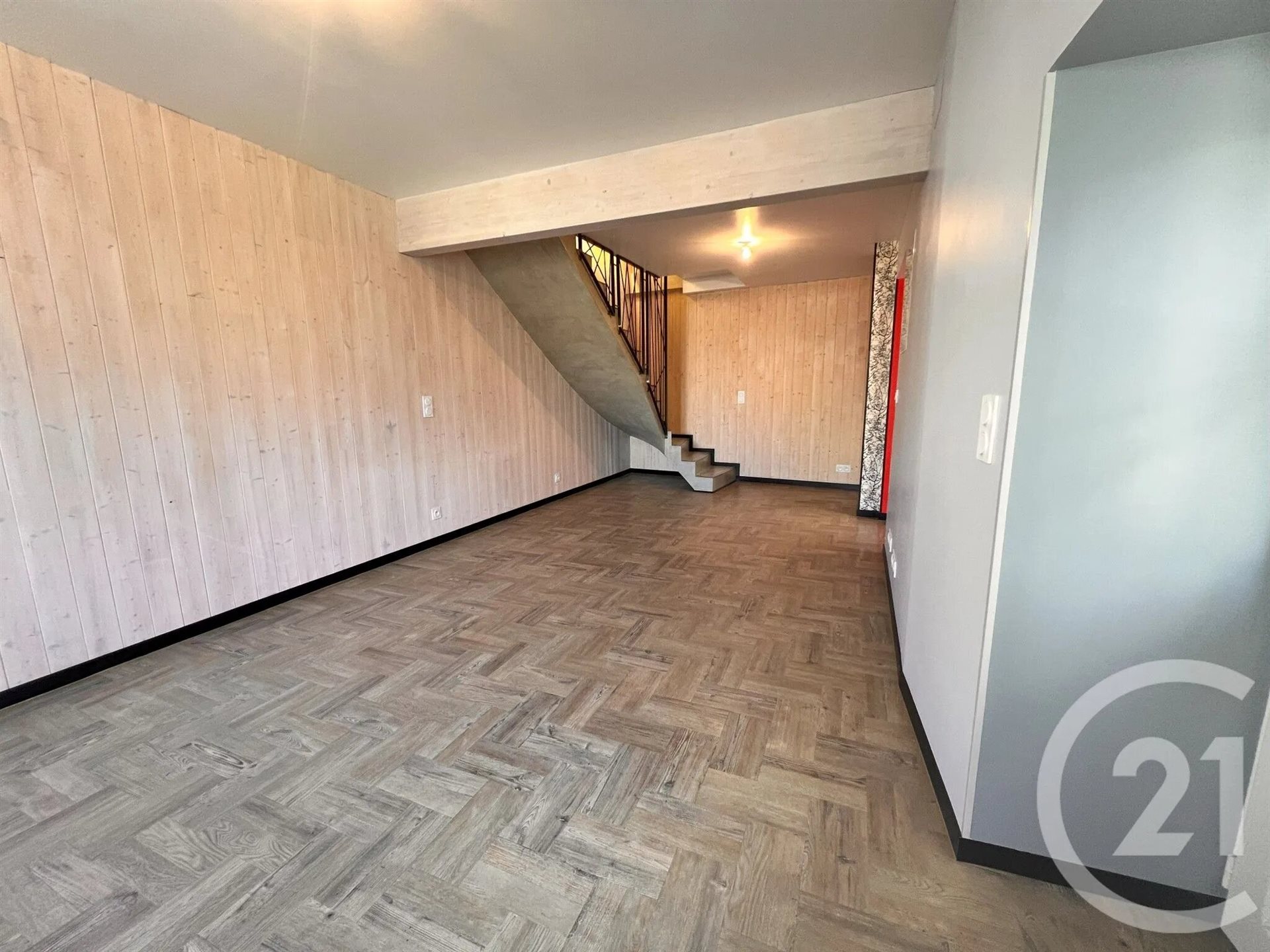 Maison à louer, 63m², Souillac