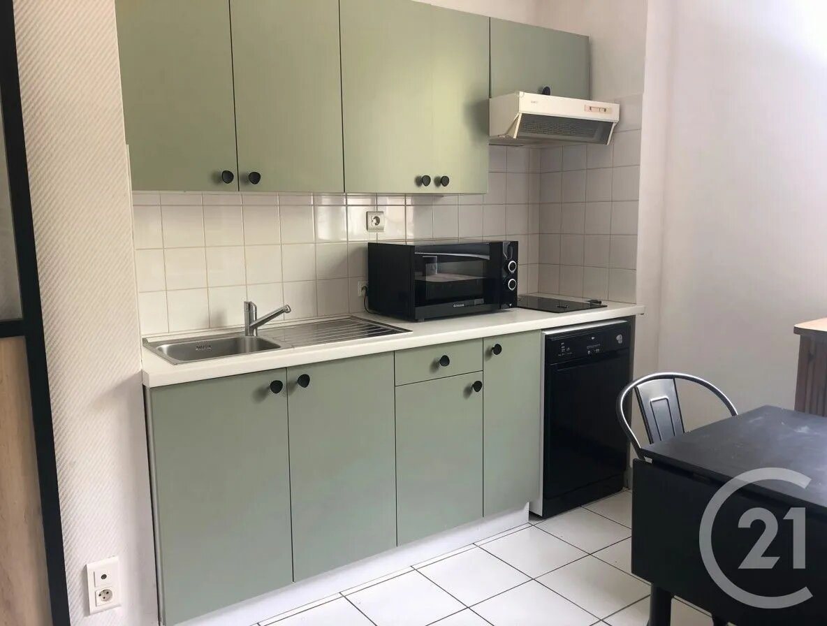 Appartement à louer, 17m², Souillac