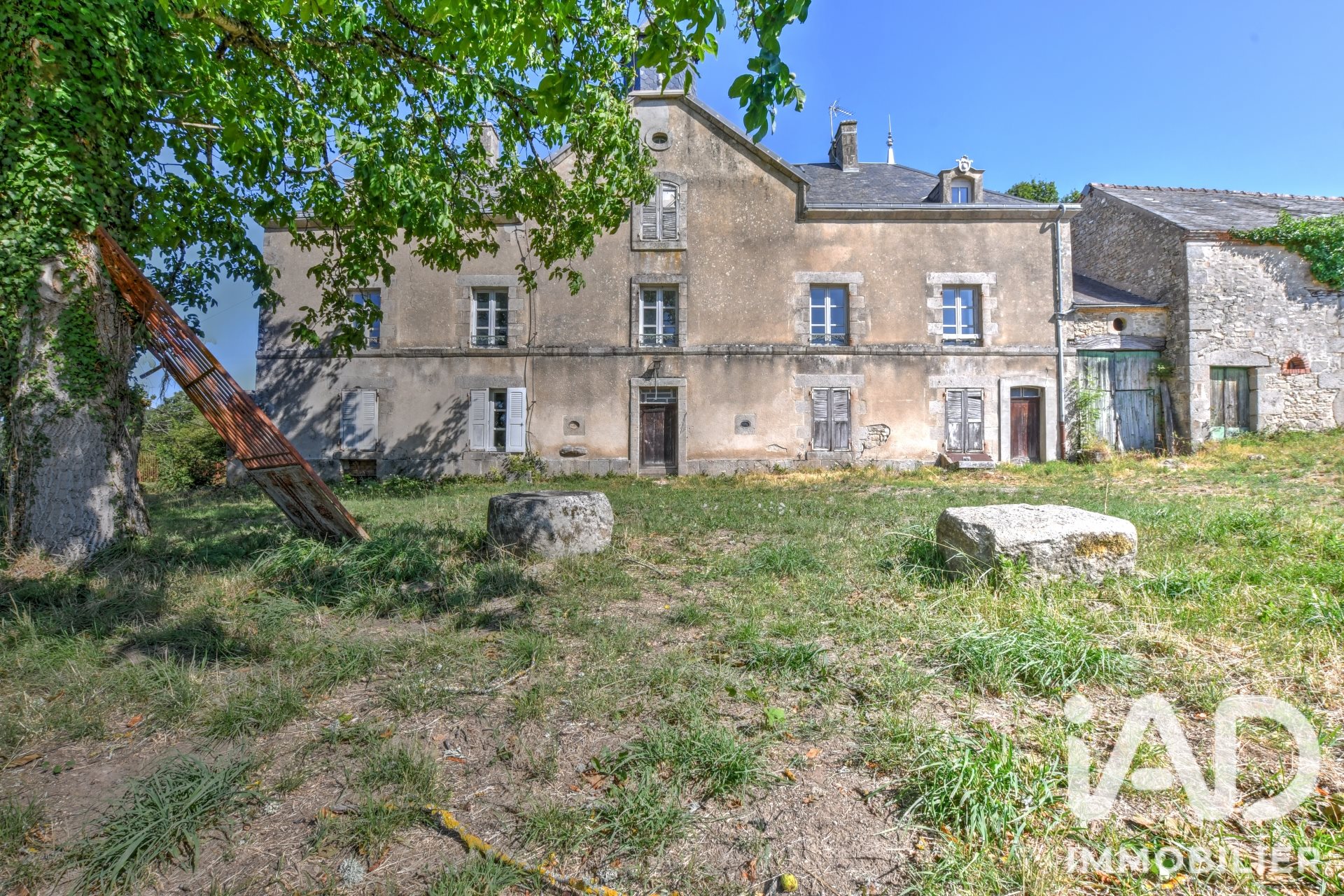 Maison à vendre, 329m², Saint-Léger-le-Guérétois