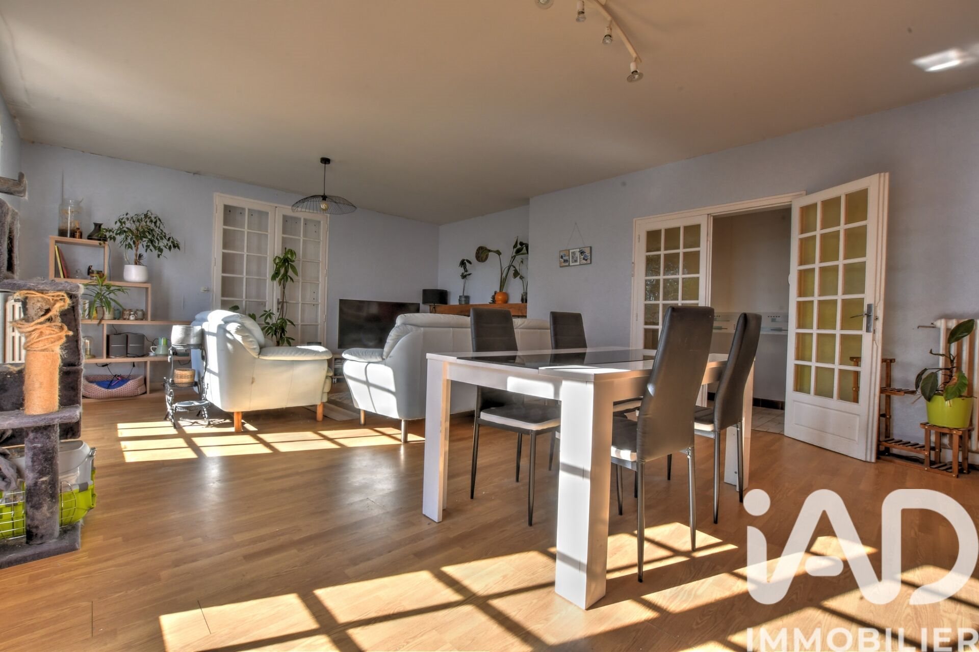 Maison à vendre, 145m², Bénévent-l'Abbaye