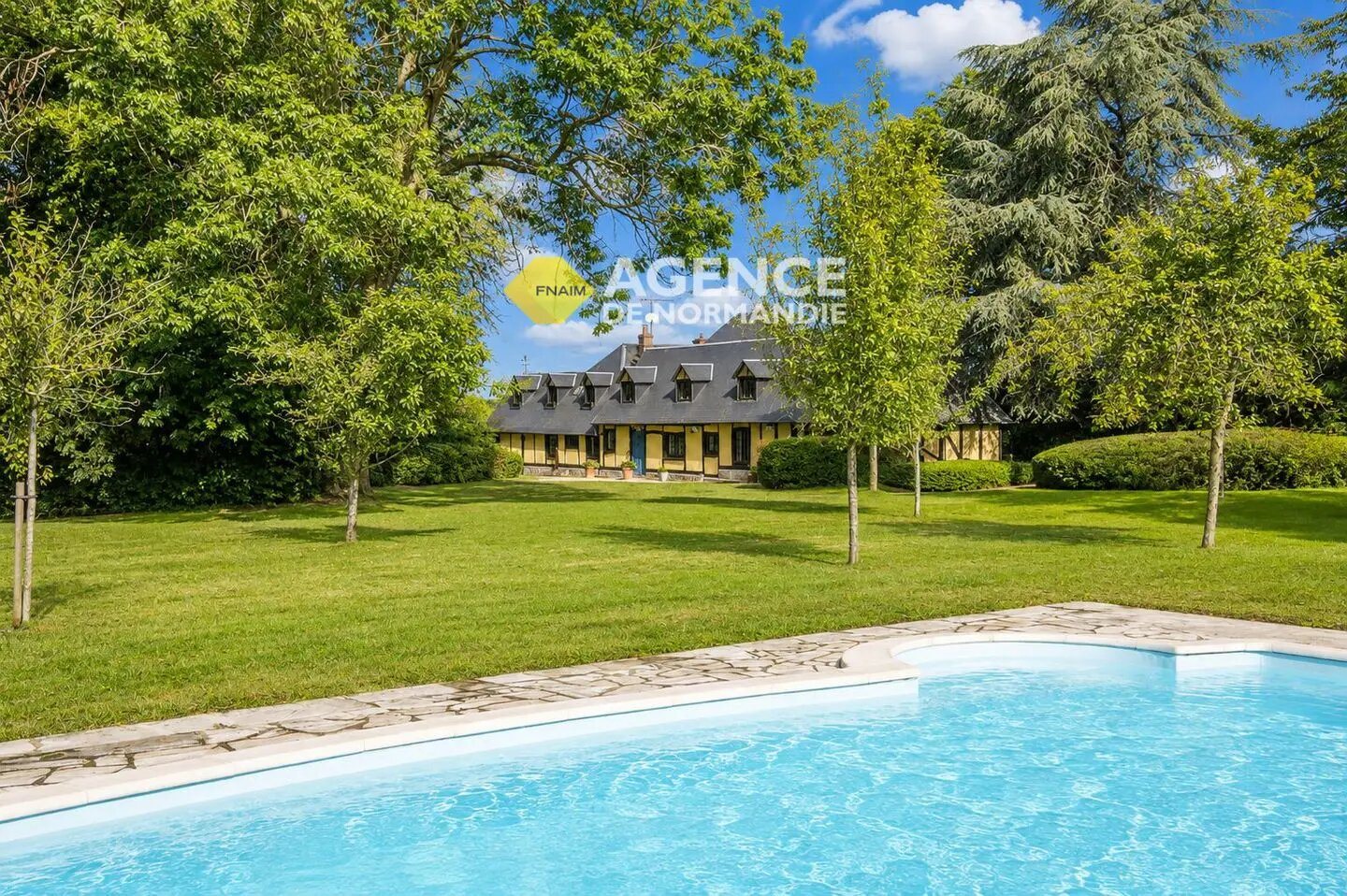 Maison à vendre, 228m², Montreuil-l'Argillé