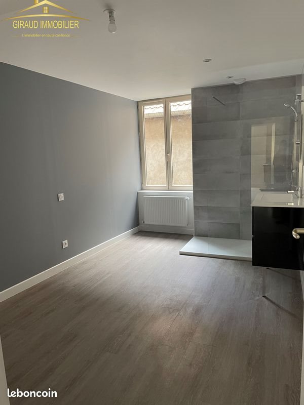 Appartement à louer, 34m², Marcigny